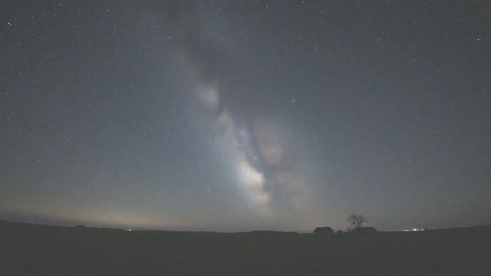 Jakie są szacunki liczby gwiazd w Drodze Mlecznej?