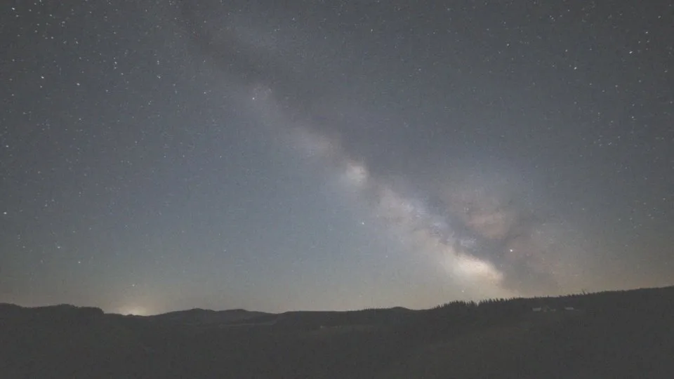 Jak wygląda Droga Mleczna na niebie?