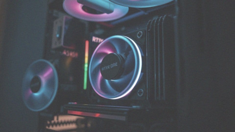 Jaki procesor do RTX 4070? Kluczowe cechy i rekomendacje