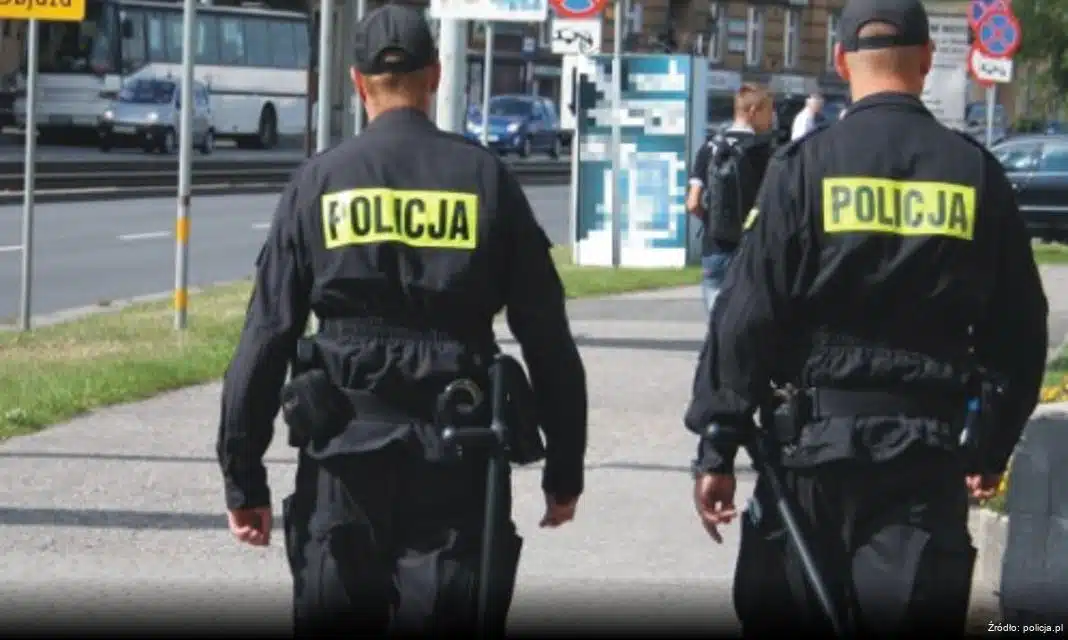 Tryb przyspieszony w sprawie 42-latka łamiącego zakaz zbliżania się