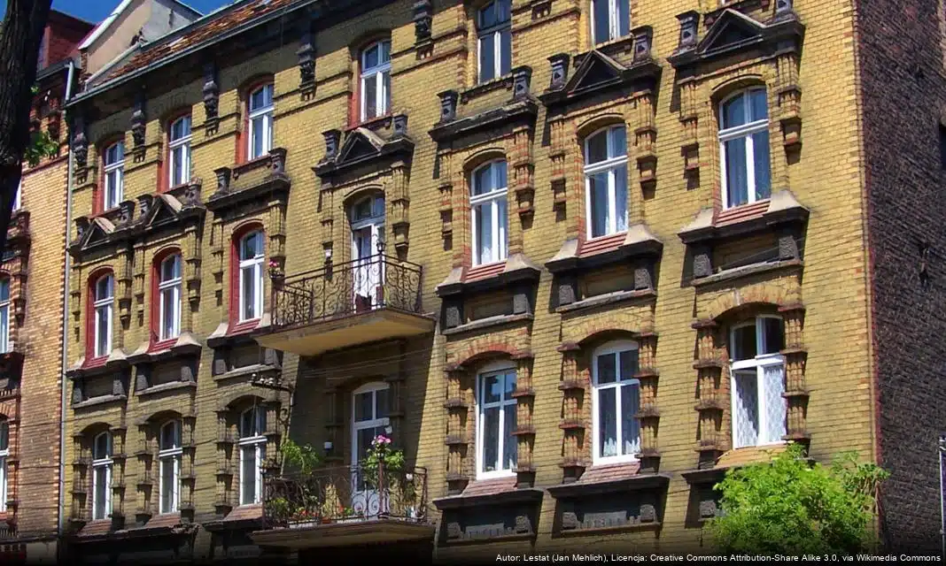 Wernisaż wystawy malarskiej „Powracanie do siebie” autorstwa Magdaleny Wesołowskiej